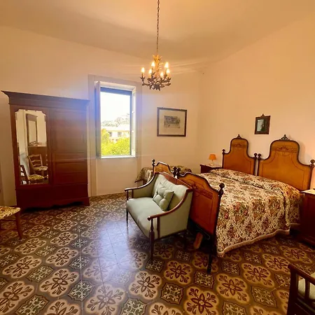 Apartament Santa Lucia Capo dʼOrlando